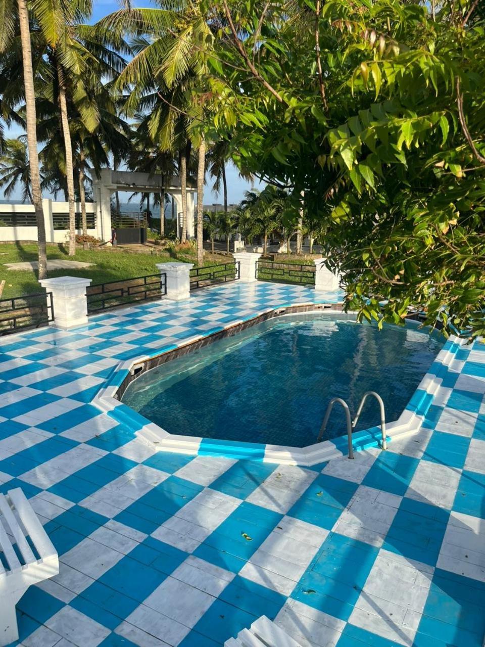 Ceylonta Beach Resort And Spa Hambantota Bagian luar foto