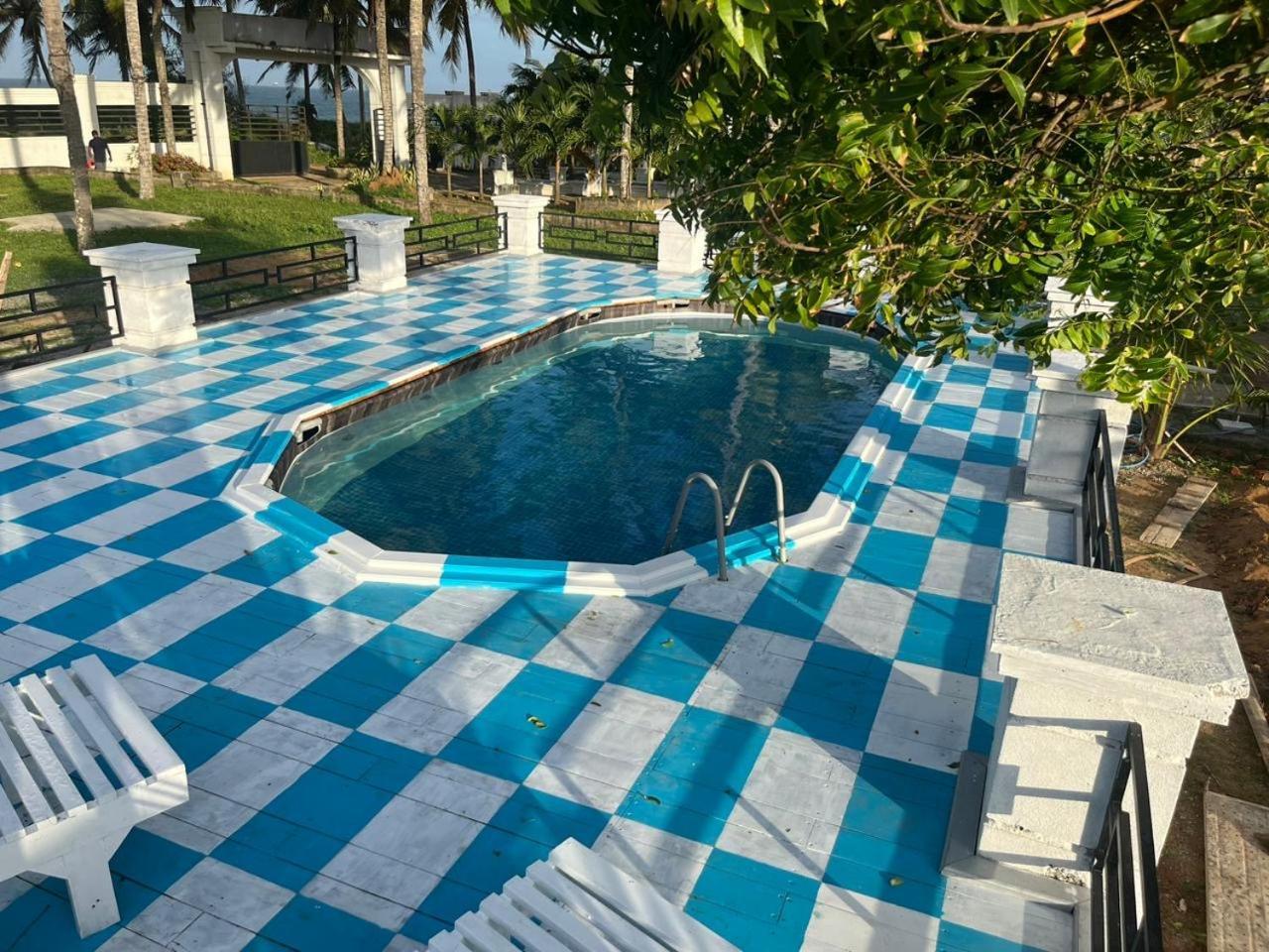 Ceylonta Beach Resort And Spa Hambantota Bagian luar foto